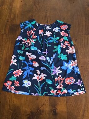 Talbots Navy Floral Sleeveless Blouse Size 6